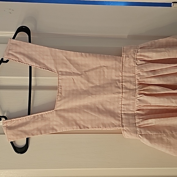 Apron - Picture 3 of 4